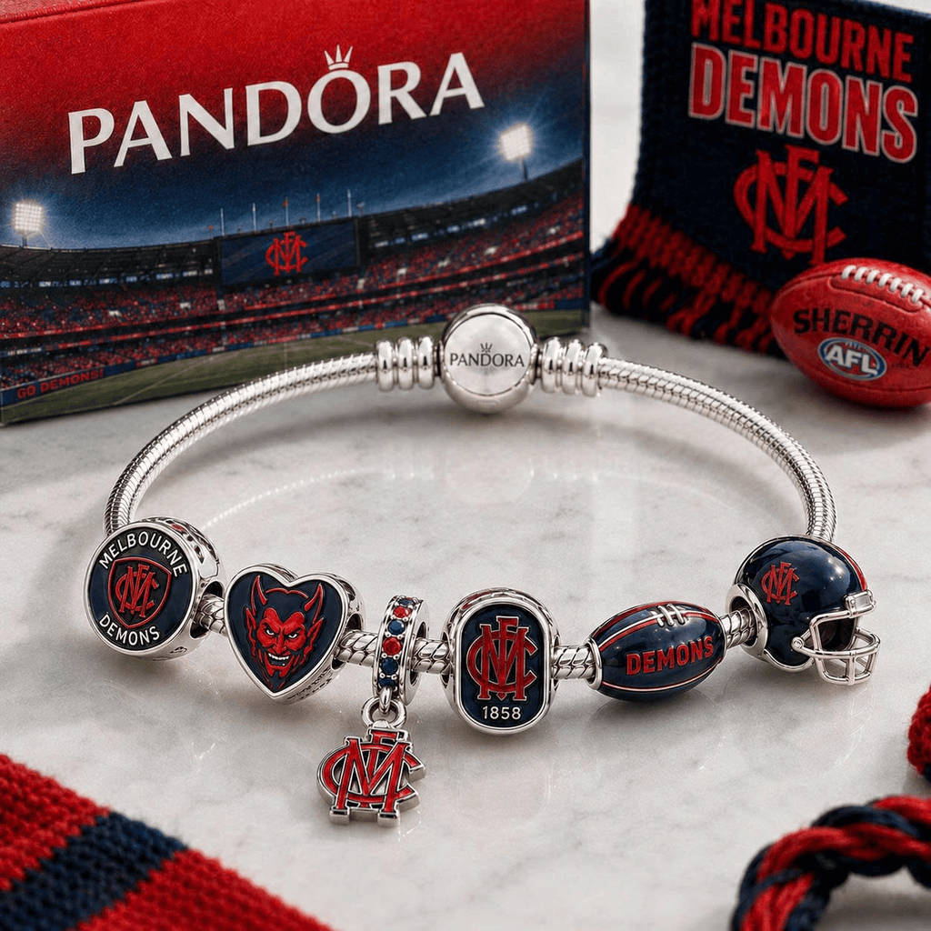 MBD Silver Charm Bracelet Set VTH